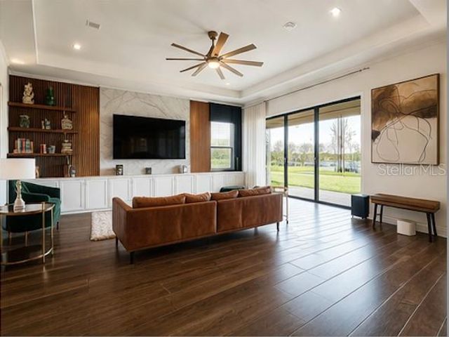 22034 STORYBOOK CABIN WAY, Land O Lakes, FL 34637