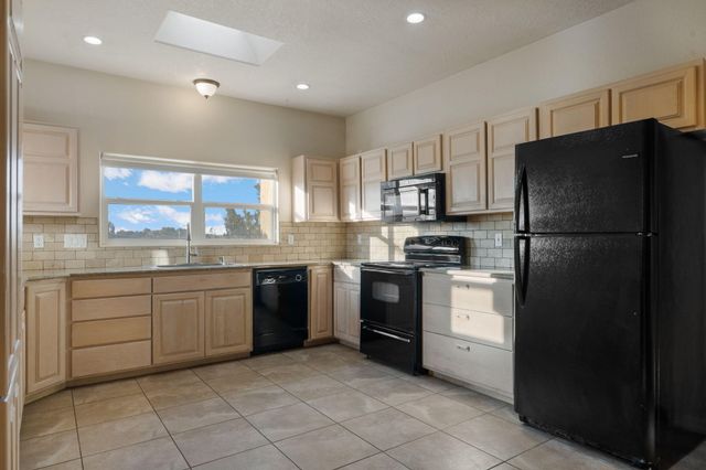 58 Loma Chata Road, Placitas, NM 87043