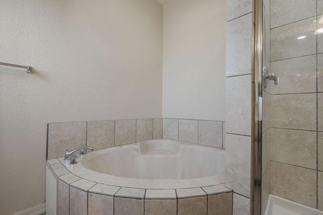 58 Loma Chata Road, Placitas, NM 87043