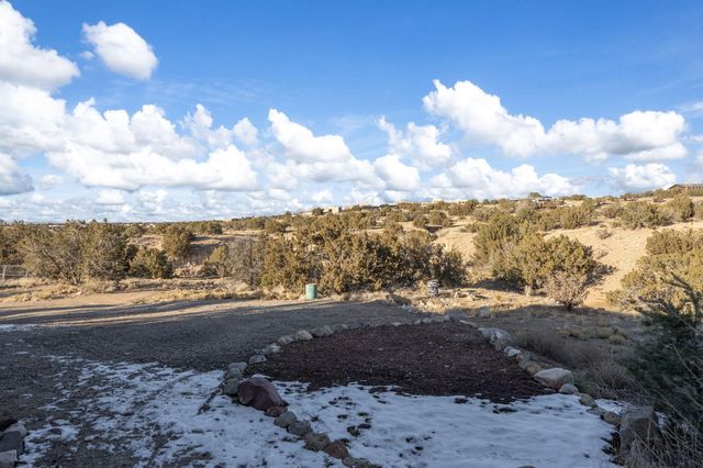 58 Loma Chata Road, Placitas, NM 87043