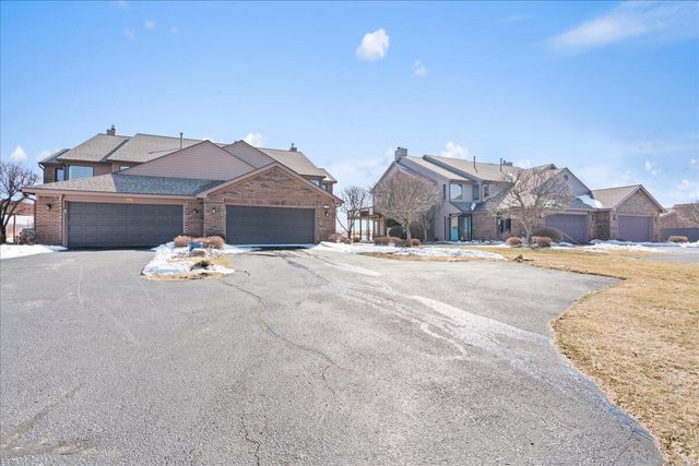 176 Harbor Drive, Ludington, MI 49431