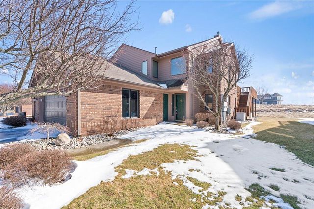 176 Harbor Drive, Ludington, MI 49431