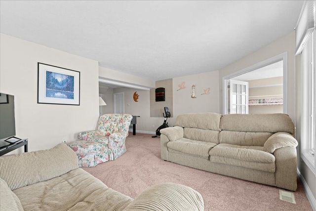 176 Harbor Drive, Ludington, MI 49431