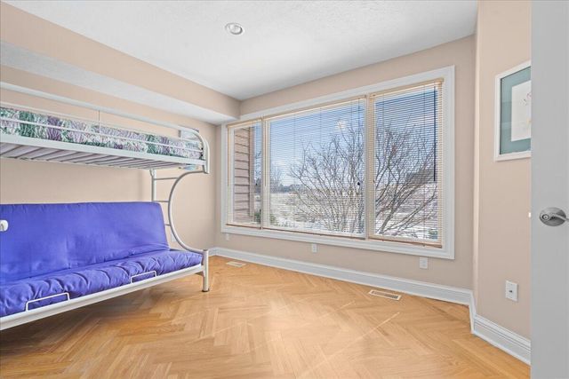 176 Harbor Drive, Ludington, MI 49431