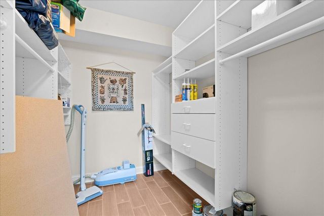 176 Harbor Drive, Ludington, MI 49431