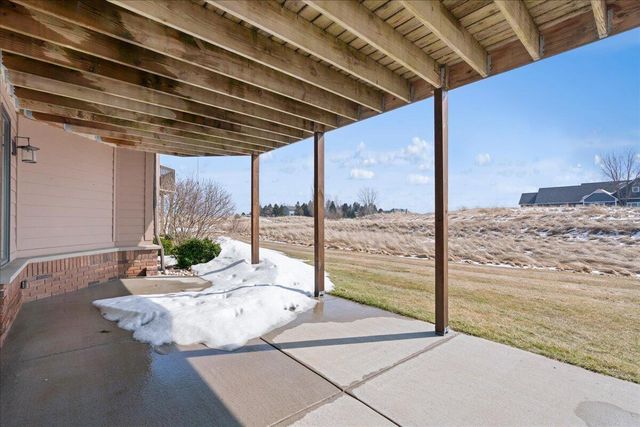 176 Harbor Drive, Ludington, MI 49431