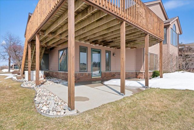 176 Harbor Drive, Ludington, MI 49431
