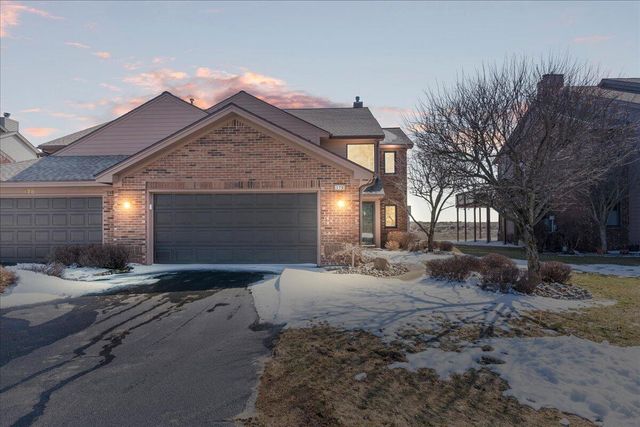 176 Harbor Drive, Ludington, MI 49431