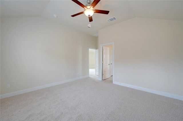 108 White Dunes DR, San Marcos, TX 78656