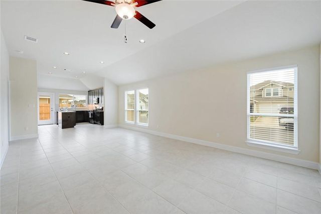 108 White Dunes DR, San Marcos, TX 78656
