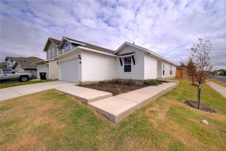108 White Dunes DR, San Marcos, TX 78656