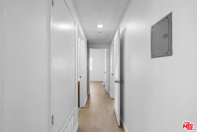 424 S Westmoreland Avenue 210, Los Angeles, CA 90020