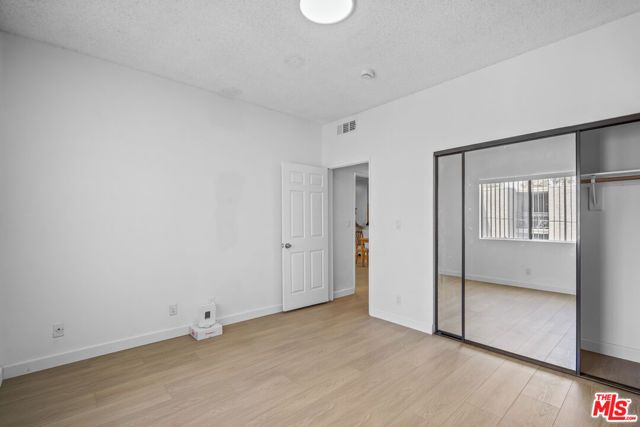 424 S Westmoreland Avenue 210, Los Angeles, CA 90020