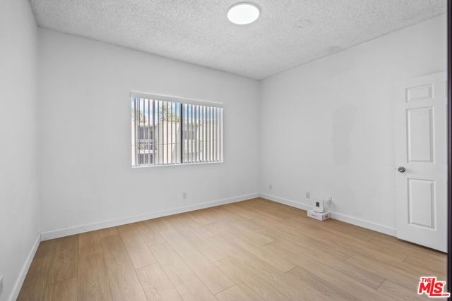 424 S Westmoreland Avenue 210, Los Angeles, CA 90020