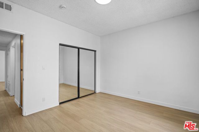 424 S Westmoreland Avenue 210, Los Angeles, CA 90020