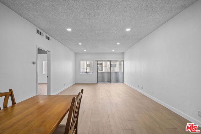 424 S Westmoreland Avenue 210, Los Angeles, CA 90020
