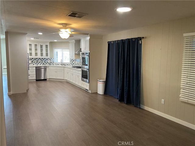 193 Rancho Adolfo, Camarillo, CA 93012