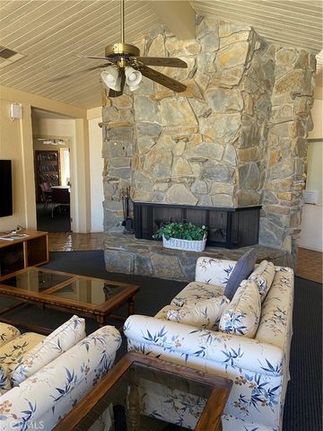 193 Rancho Adolfo, Camarillo, CA 93012