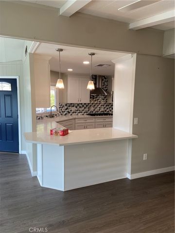 193 Rancho Adolfo, Camarillo, CA 93012