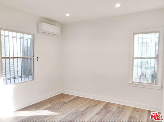 537 N Orange Drive, Los Angeles, CA 90036