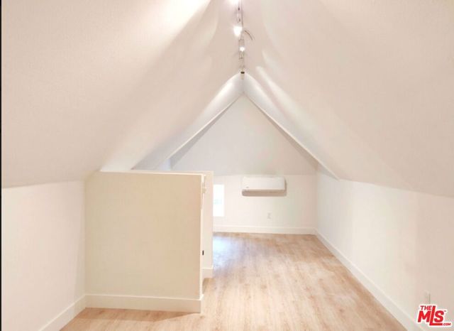 537 N Orange Drive, Los Angeles, CA 90036