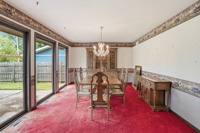 9300 Chestnut Lane, Munster, IN 46321