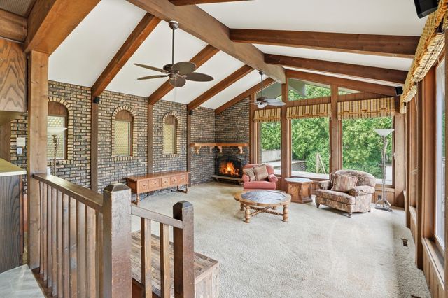 9300 Chestnut Lane, Munster, IN 46321