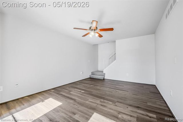 41025 Southwind Drive 109, Canton, MI 48188