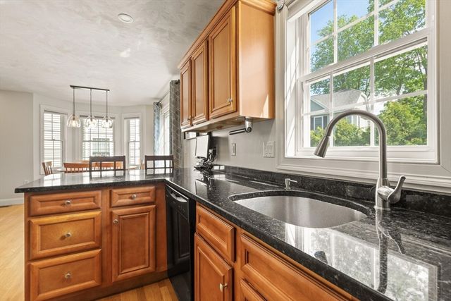 118 Smith St 3, Lowell, MA 01851