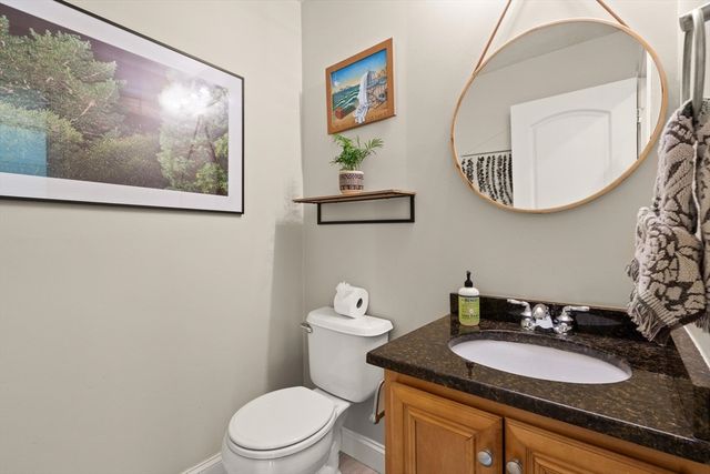 118 Smith St 3, Lowell, MA 01851