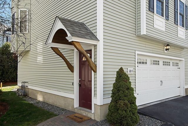 118 Smith St 3, Lowell, MA 01851