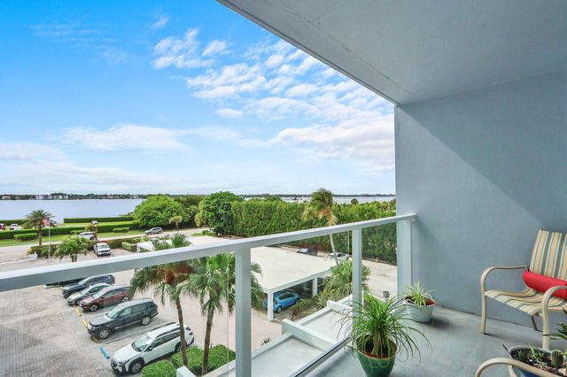 3450 S Ocean Boulevard 327, Palm Beach, FL 33480