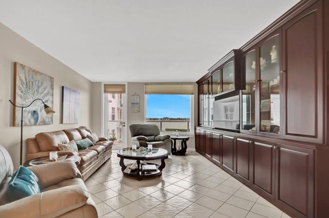 3450 S Ocean Boulevard 327, Palm Beach, FL 33480