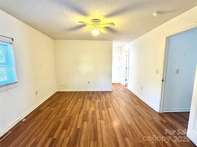 149 Melrose Drive, Concord, NC 28025