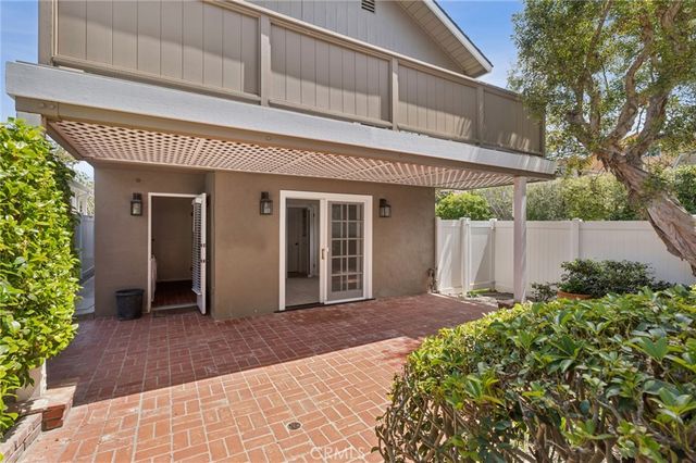 421 Fernleaf Avenue, Corona Del Mar, CA 92625