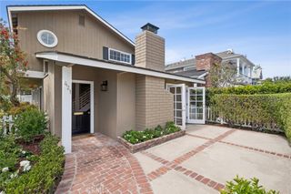 421 Fernleaf Avenue, Corona Del Mar, CA 92625