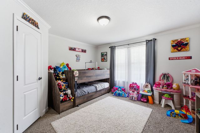 531 Pea Ridge Rd, Chestnut Mound, TN 38552