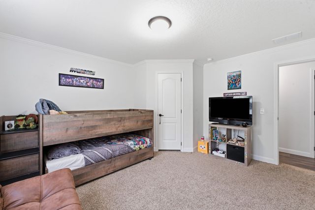 531 Pea Ridge Rd, Chestnut Mound, TN 38552