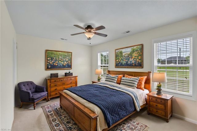 332 South End RD, Knotts Island, NC 27950
