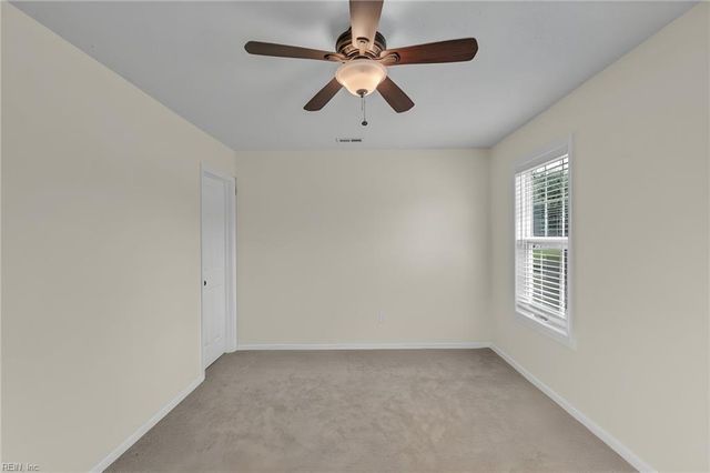 332 South End RD, Knotts Island, NC 27950