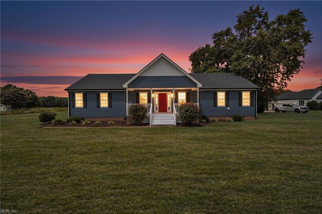 332 South End RD, Knotts Island, NC 27950