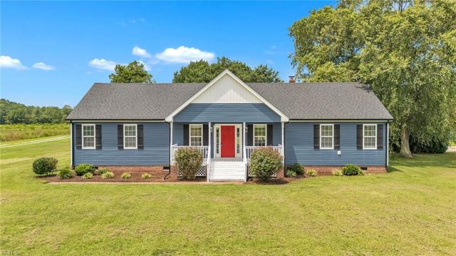 332 South End RD, Knotts Island, NC 27950