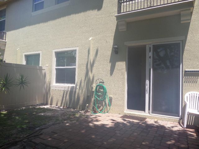 322 Lake Monterey Circle, Boynton Beach, FL 33426