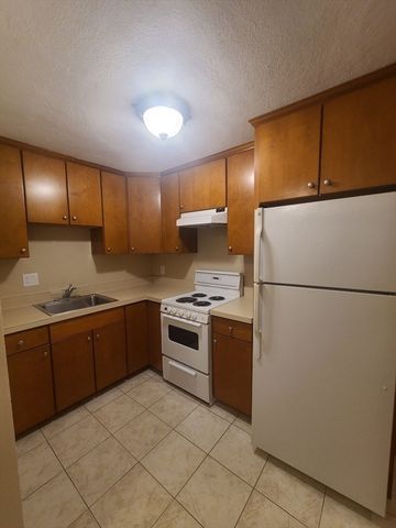 907 Beacon Street 4, Boston, MA 02215