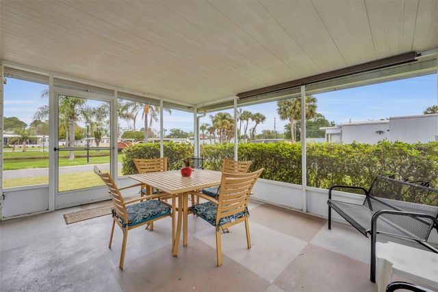 104 DIAMOND HEAD DRIVE, Leesburg, FL 34788