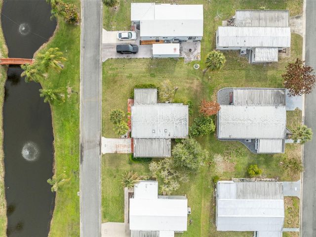 104 DIAMOND HEAD DRIVE, Leesburg, FL 34788