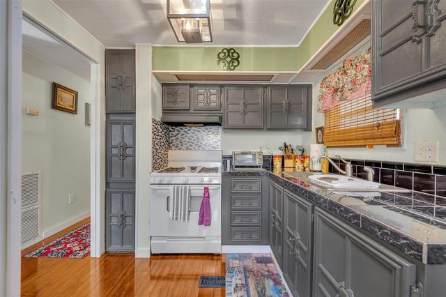 104 DIAMOND HEAD DRIVE, Leesburg, FL 34788