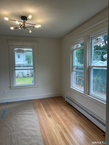 85 Brookline Avenue, Bloomfield, CT 06002