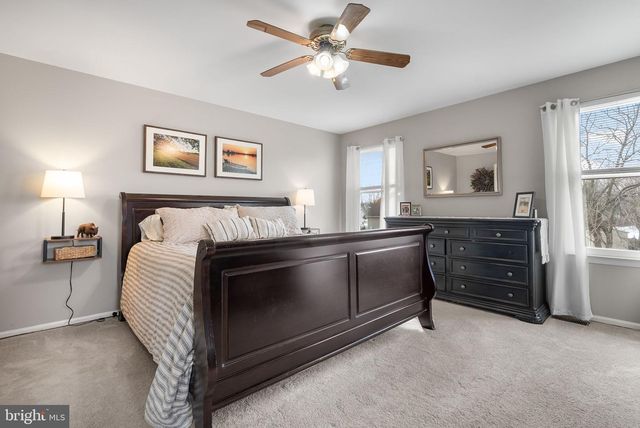 3 ASTER CT, Delran, NJ 08075