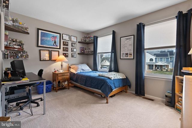 3 ASTER CT, Delran, NJ 08075